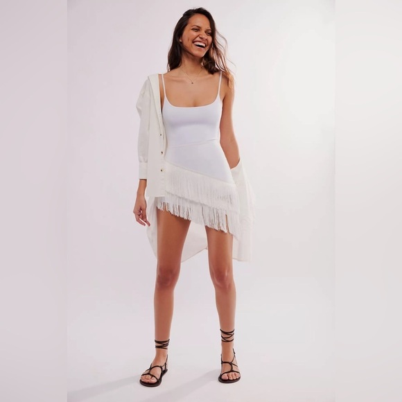 Norma Kamali Dresses & Skirts - NWT Norma Kamali Spliced Fringe Skirt